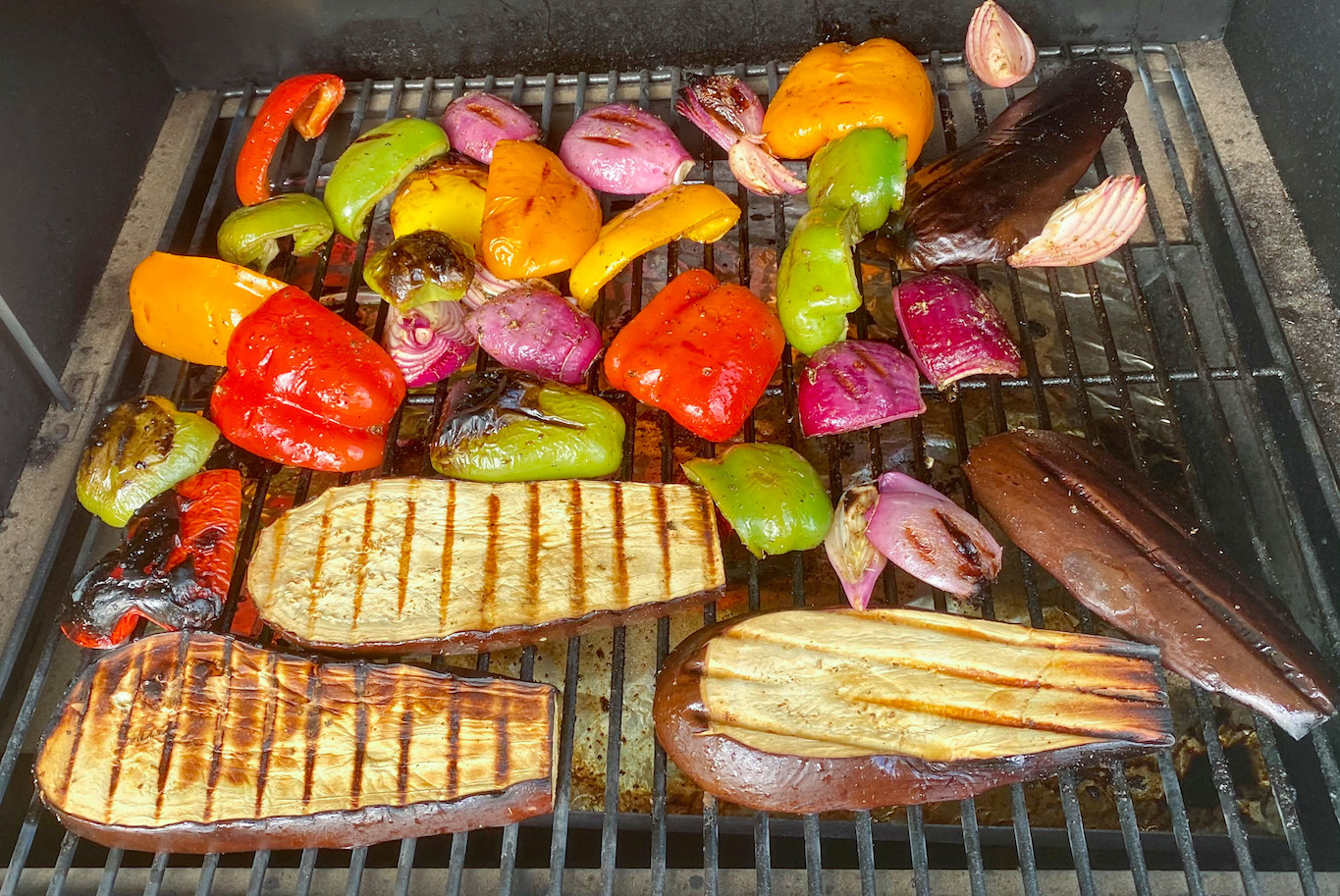 Grilled Summer Vegetables - Pebbles and Toast